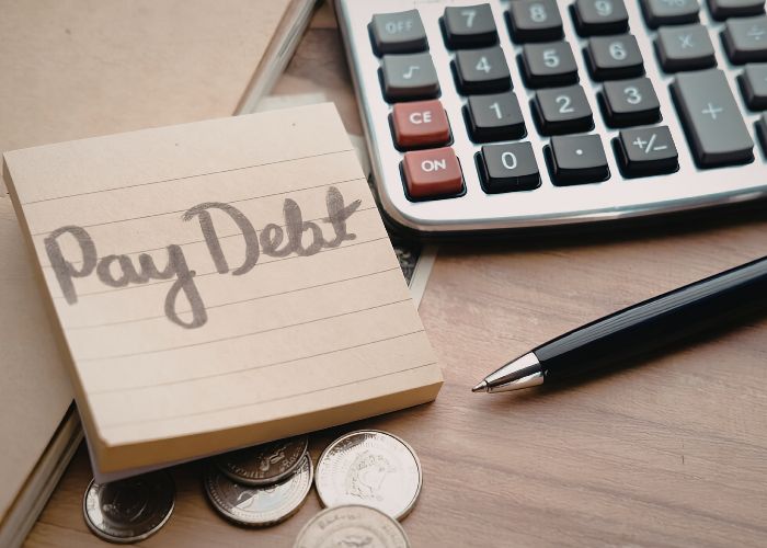 Our Debt Review Calculator is a free, easy-to-use online tool